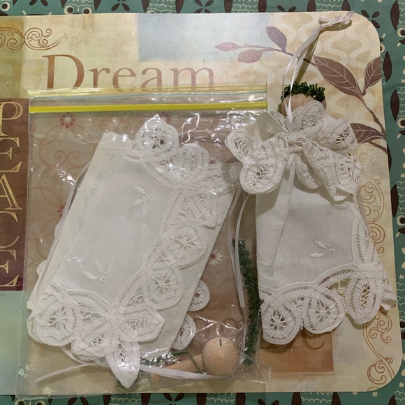 👼🏼Battenburg Lace Angel Ornament Kit👼🏼 - Picture 2 of 4